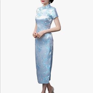 Embroidered Chinese style dress light blue